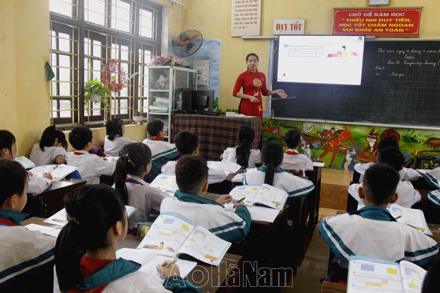 Phân quyền ra/vào